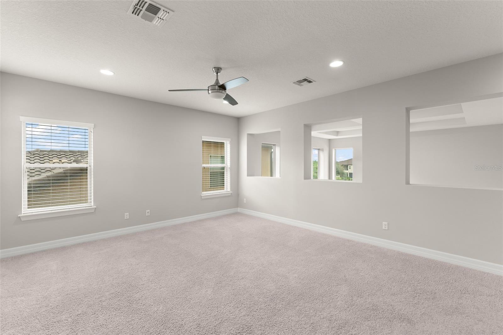 Image 18 of 52 For 10814 Citron Oaks Drive