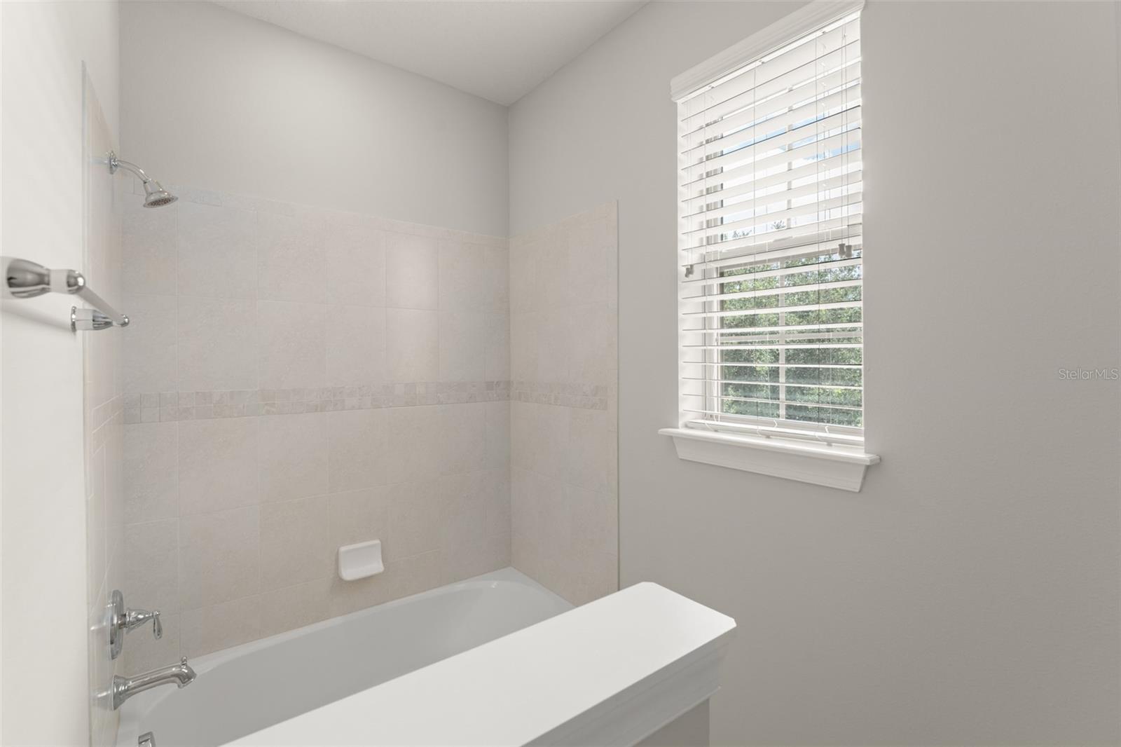 Image 31 of 52 For 10814 Citron Oaks Drive