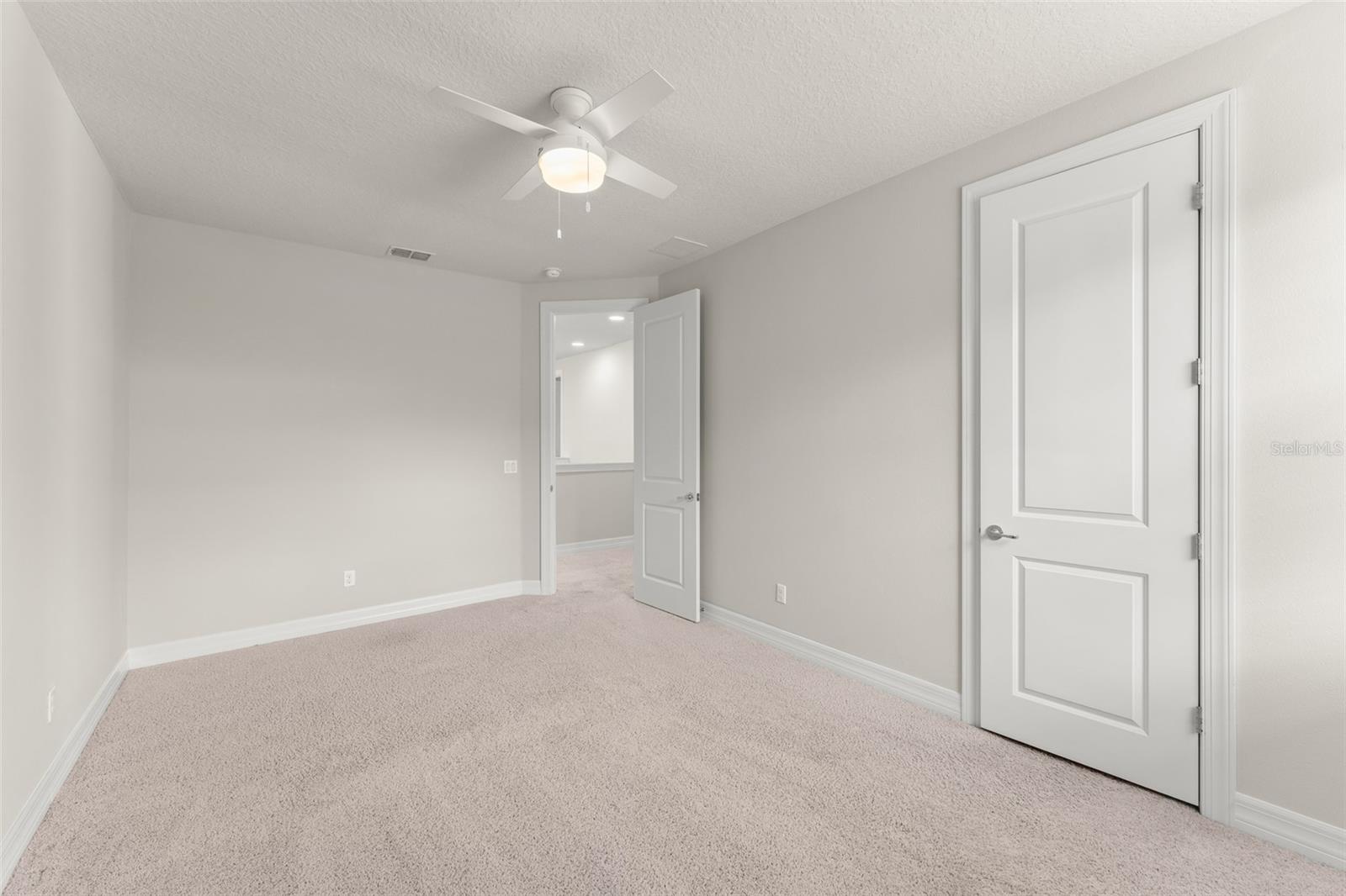 Image 33 of 52 For 10814 Citron Oaks Drive