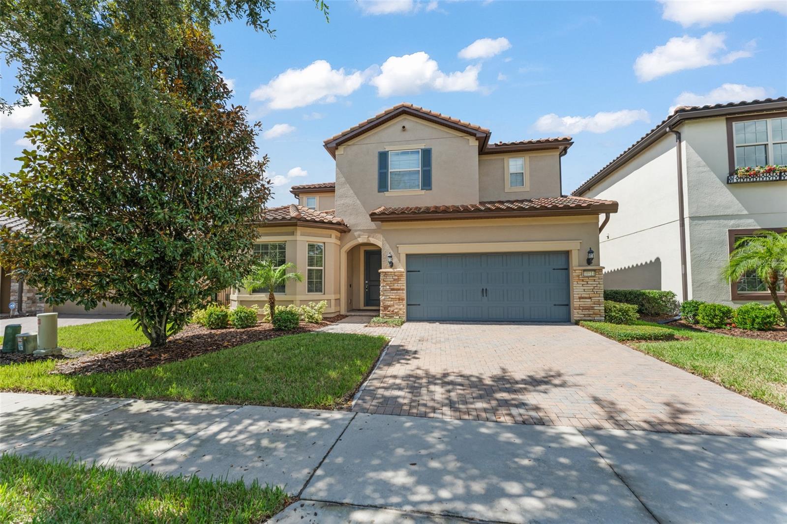 Image 46 of 52 For 10814 Citron Oaks Drive