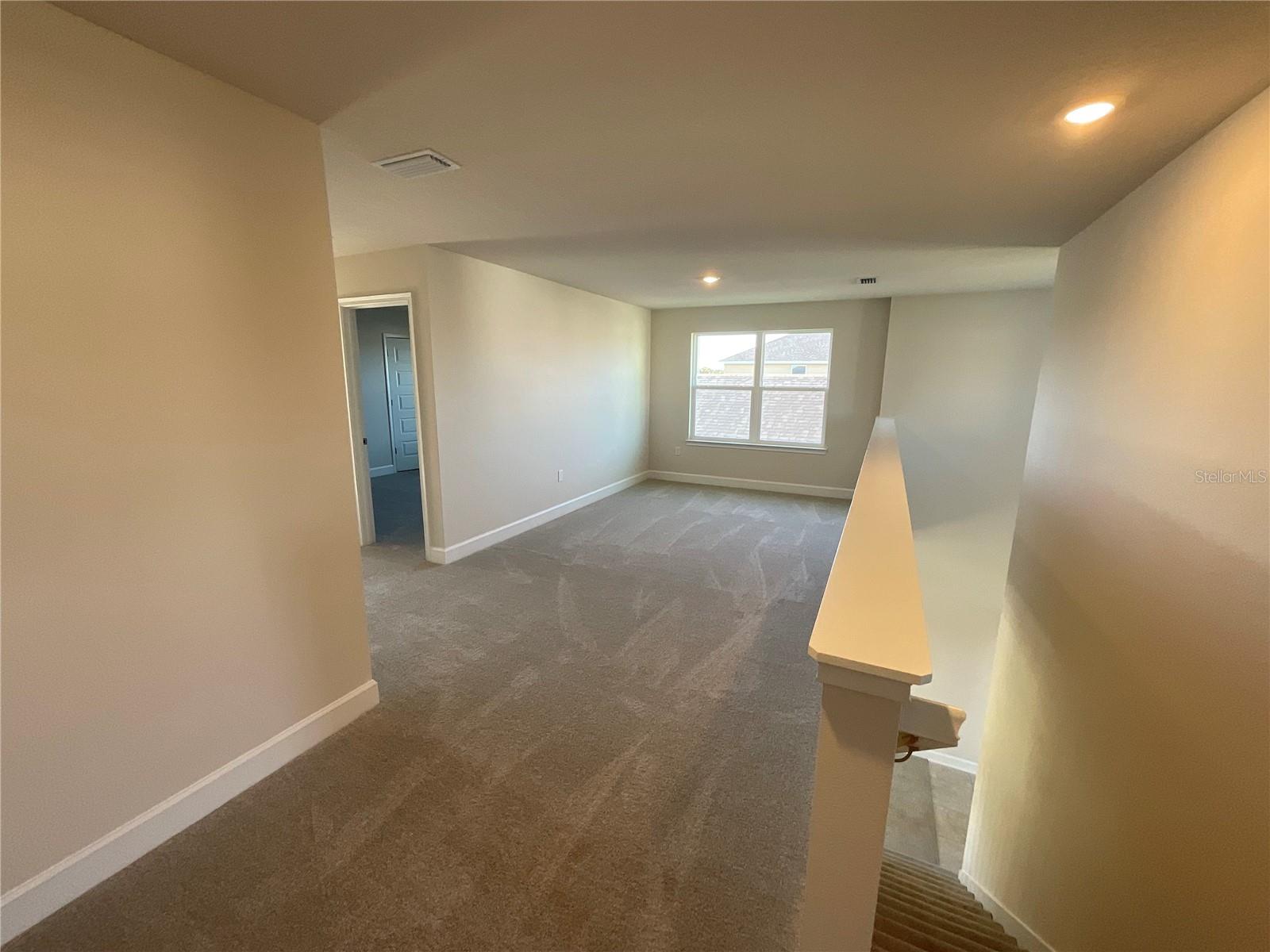 Image 7 of 13 For 4074 Sagefield Drive