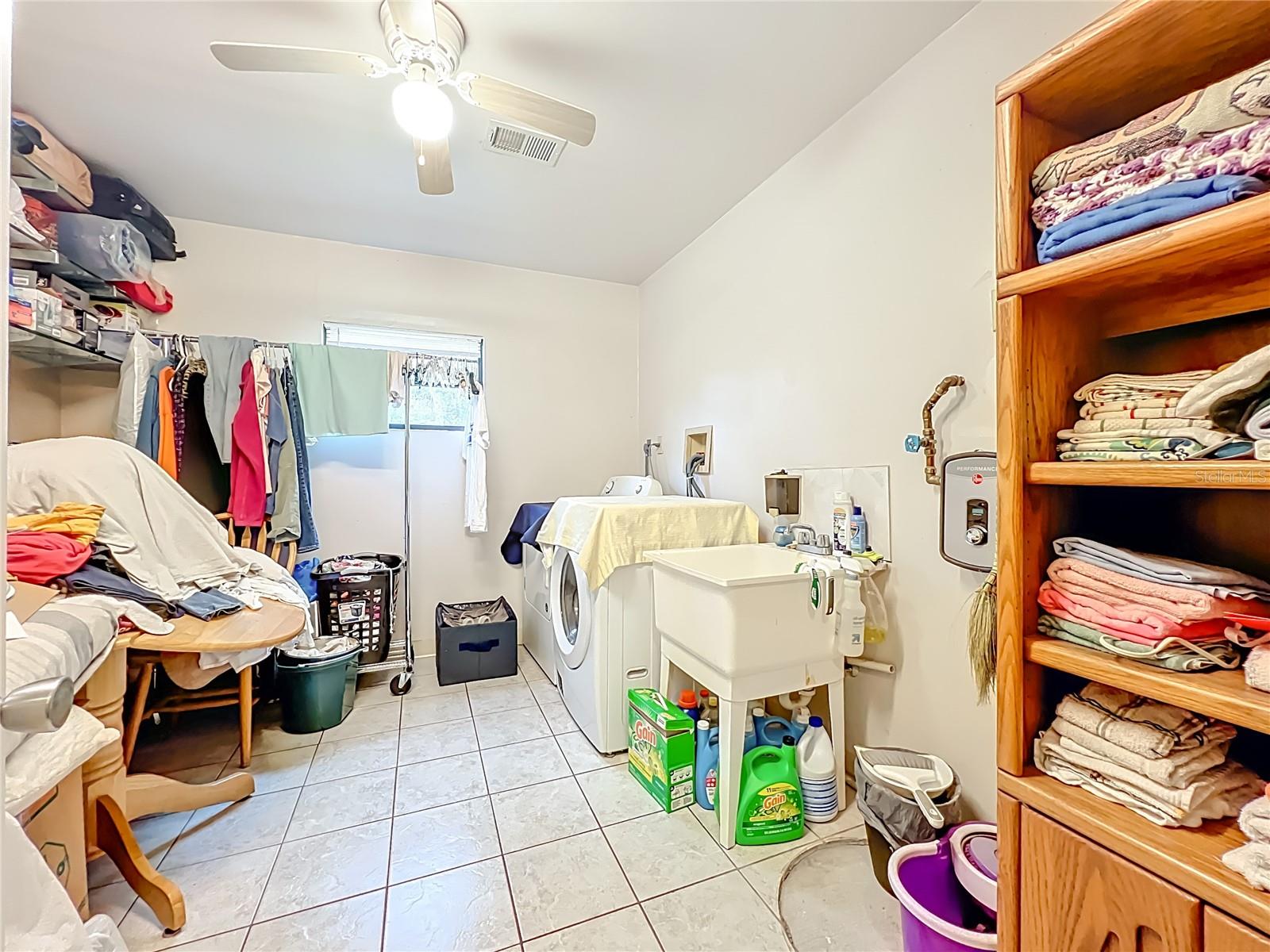 Image 13 of 50 For 22850 Winterwillow Lane