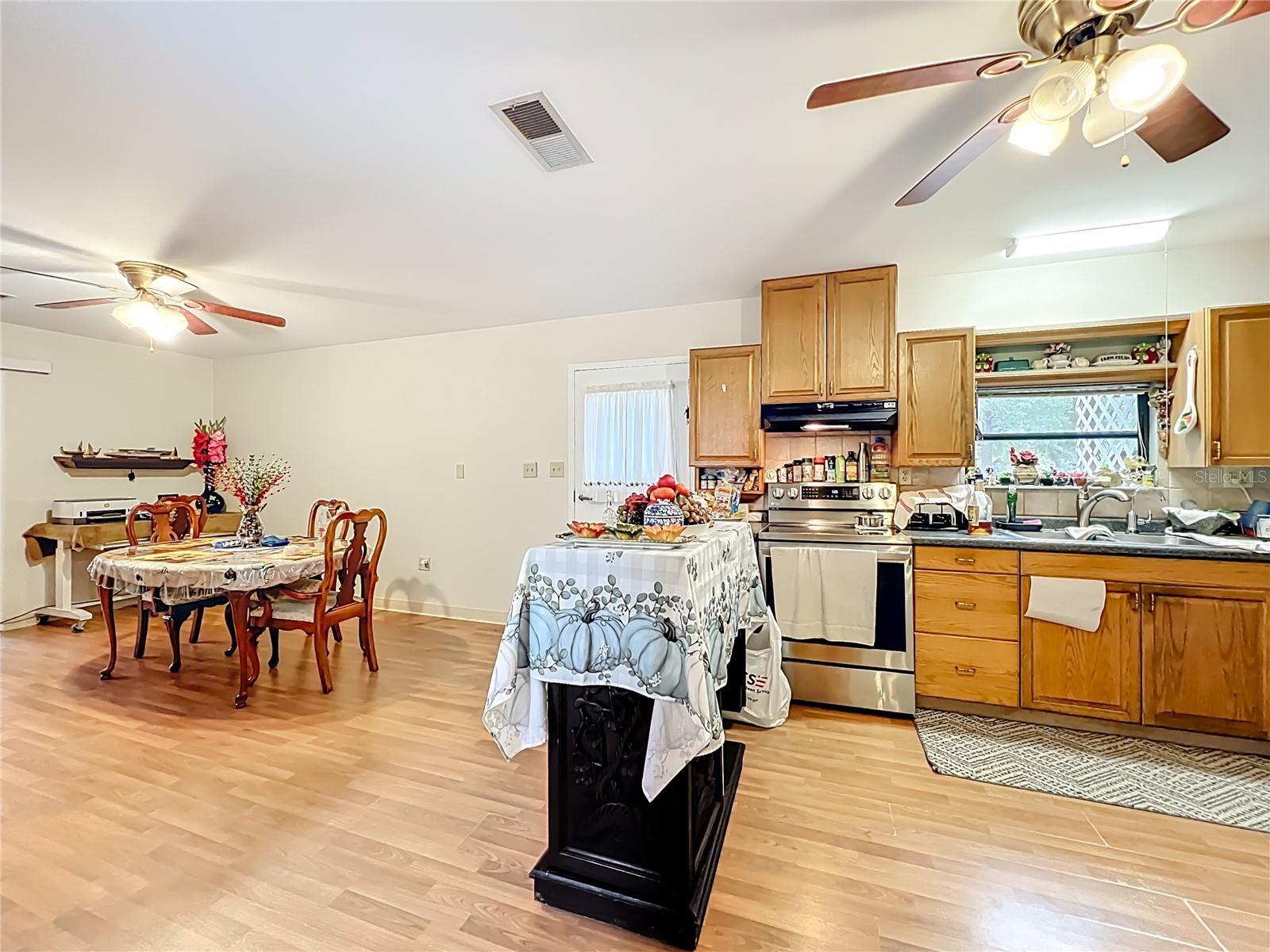 Image 20 of 50 For 22850 Winterwillow Lane