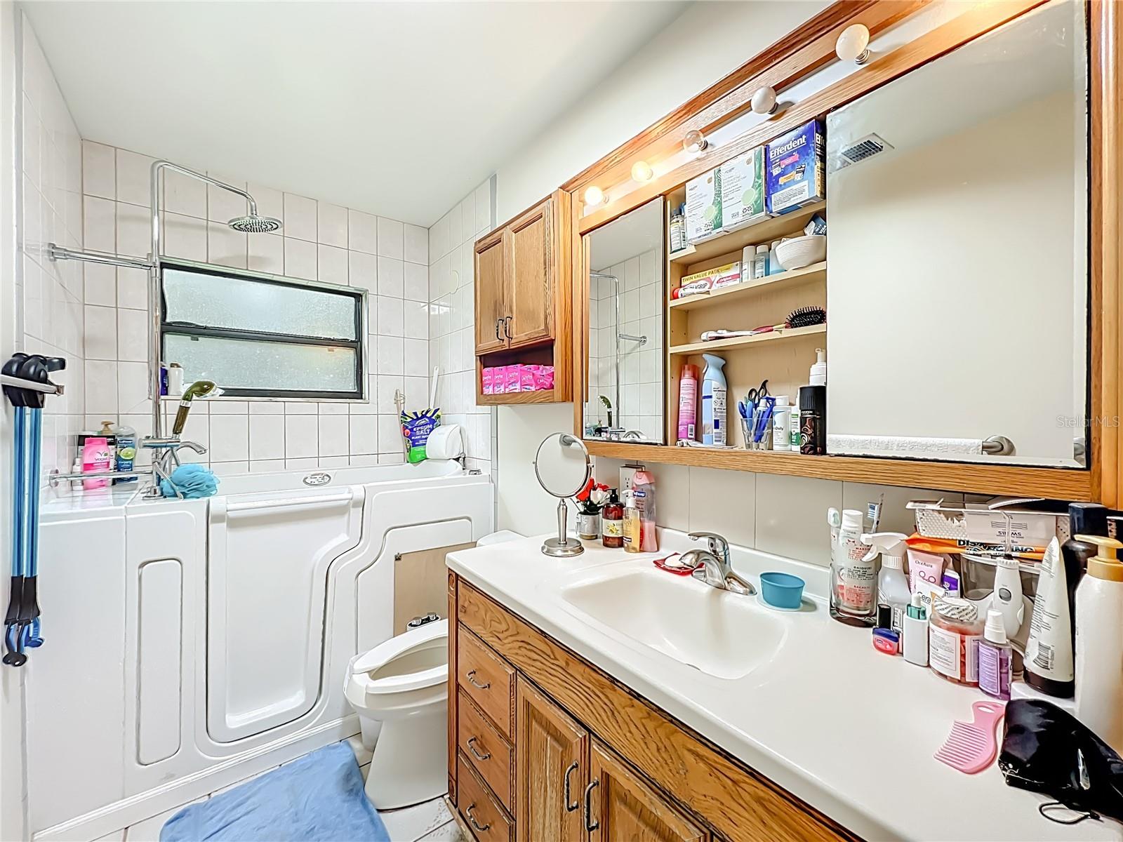 Image 8 of 50 For 22850 Winterwillow Lane