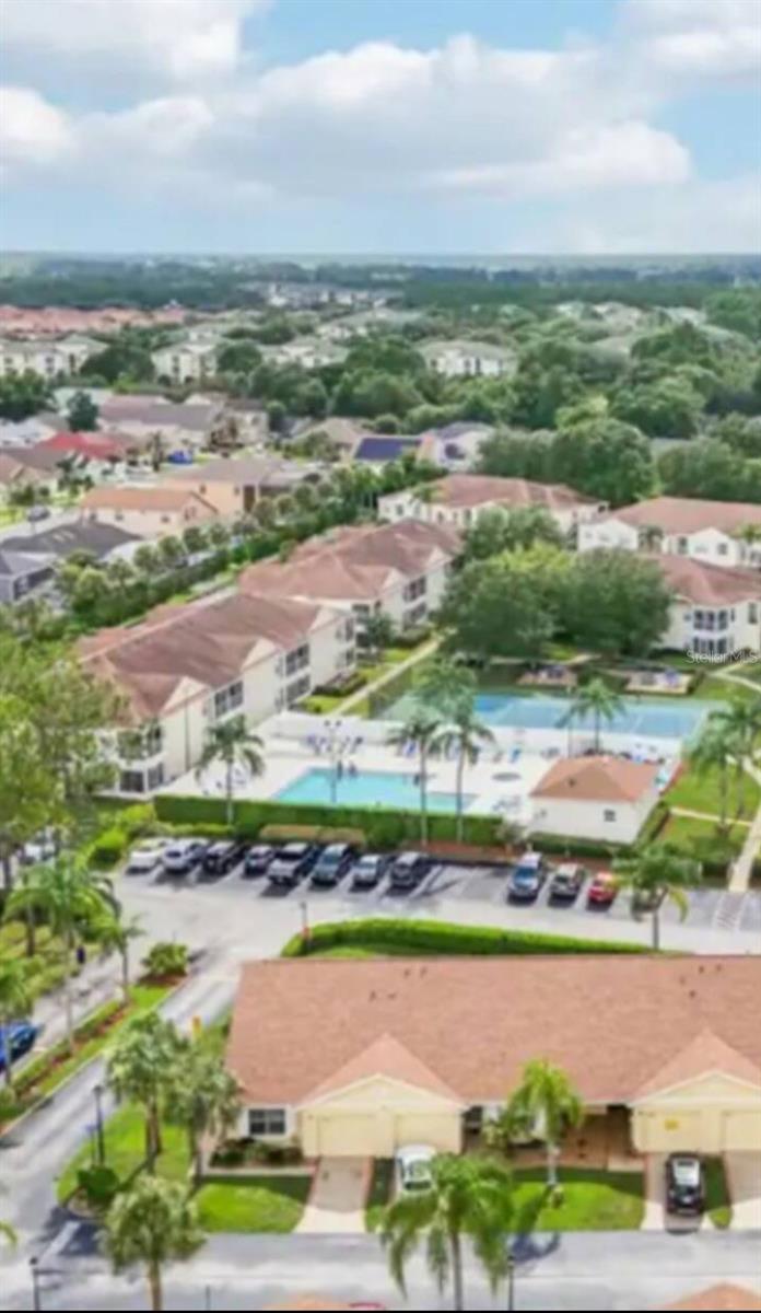 Image 2 of 22 For 3200 Queen Palms Court