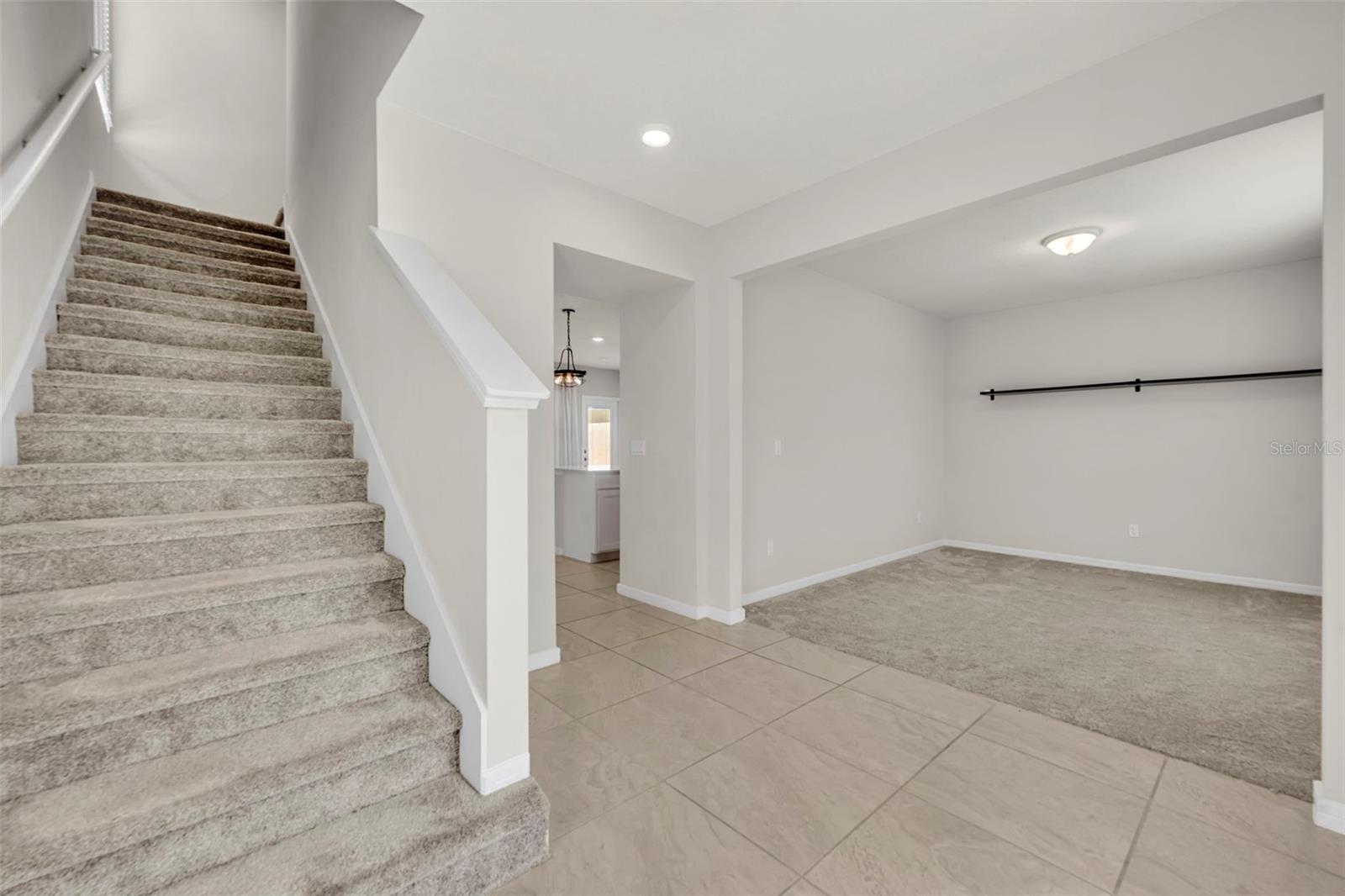 Image 4 of 40 For 2092 Cross Prairie Parkway