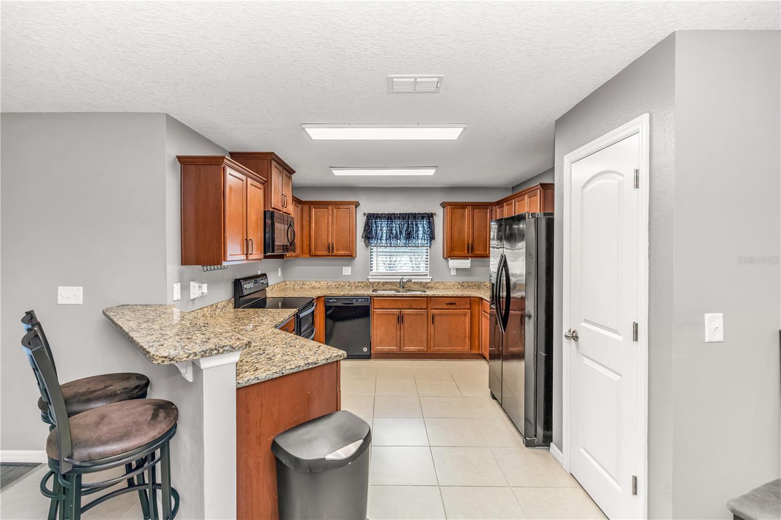 Image 6 of 40 For 4510 Barbuda Drive