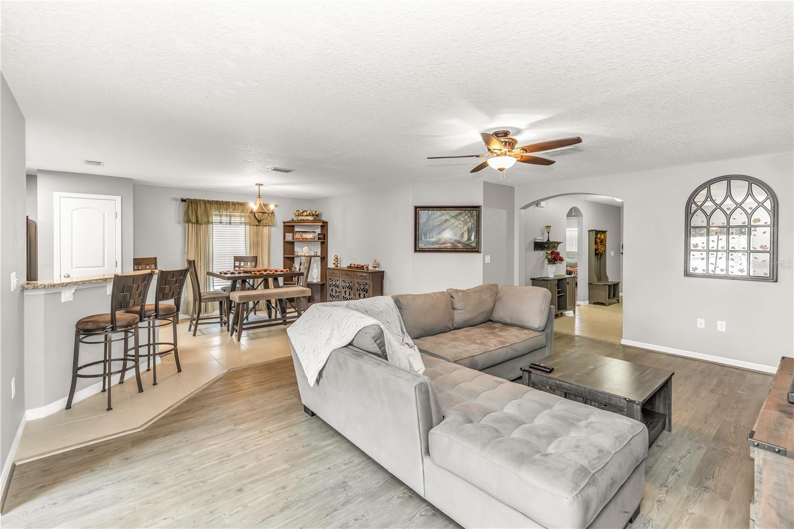 Image 8 of 40 For 4510 Barbuda Drive