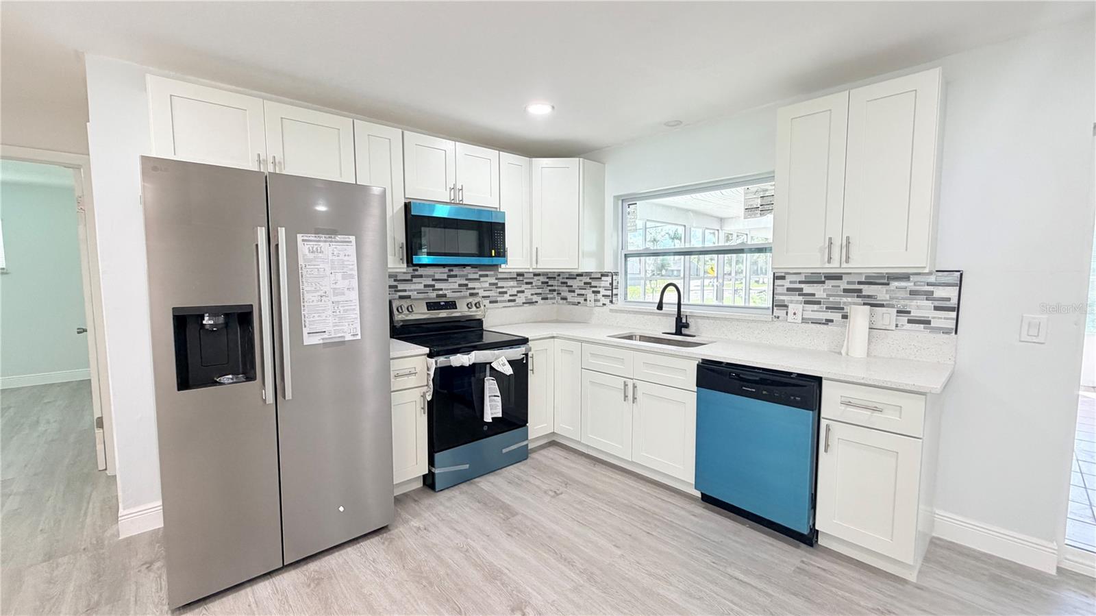 Image 11 of 30 For 4106 Kingsbridge Drive