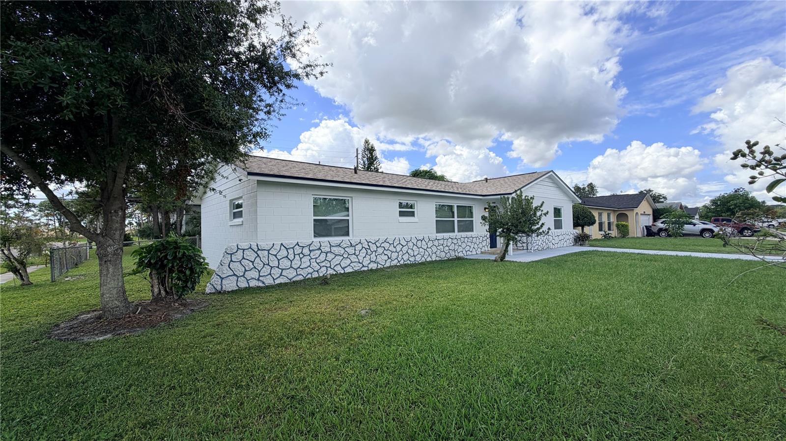 Image 5 of 30 For 4106 Kingsbridge Drive