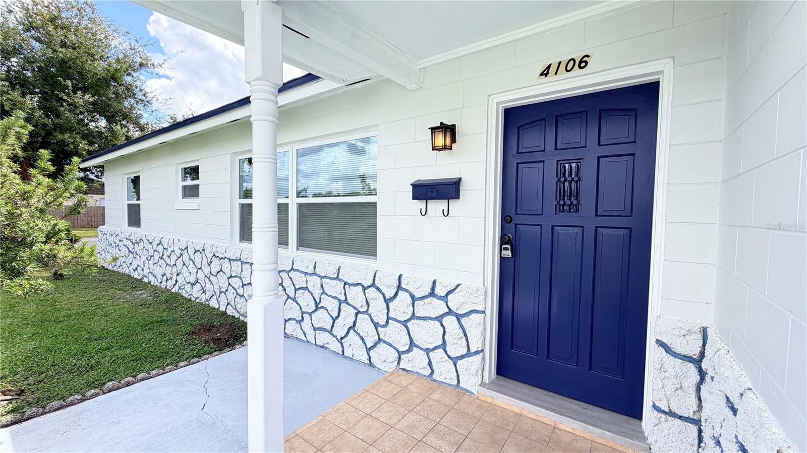 Image 7 of 30 For 4106 Kingsbridge Drive