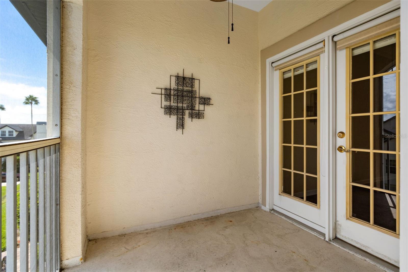 Image 15 of 34 For 13436 Fountainbleau Drive 2-5