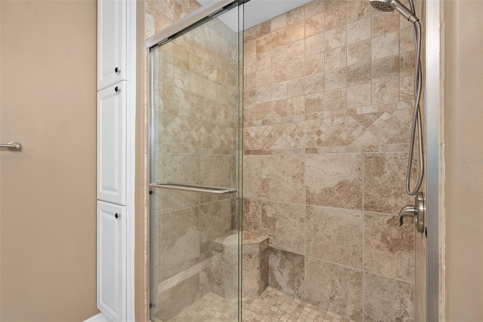 Image 18 of 34 For 13436 Fountainbleau Drive 2-5