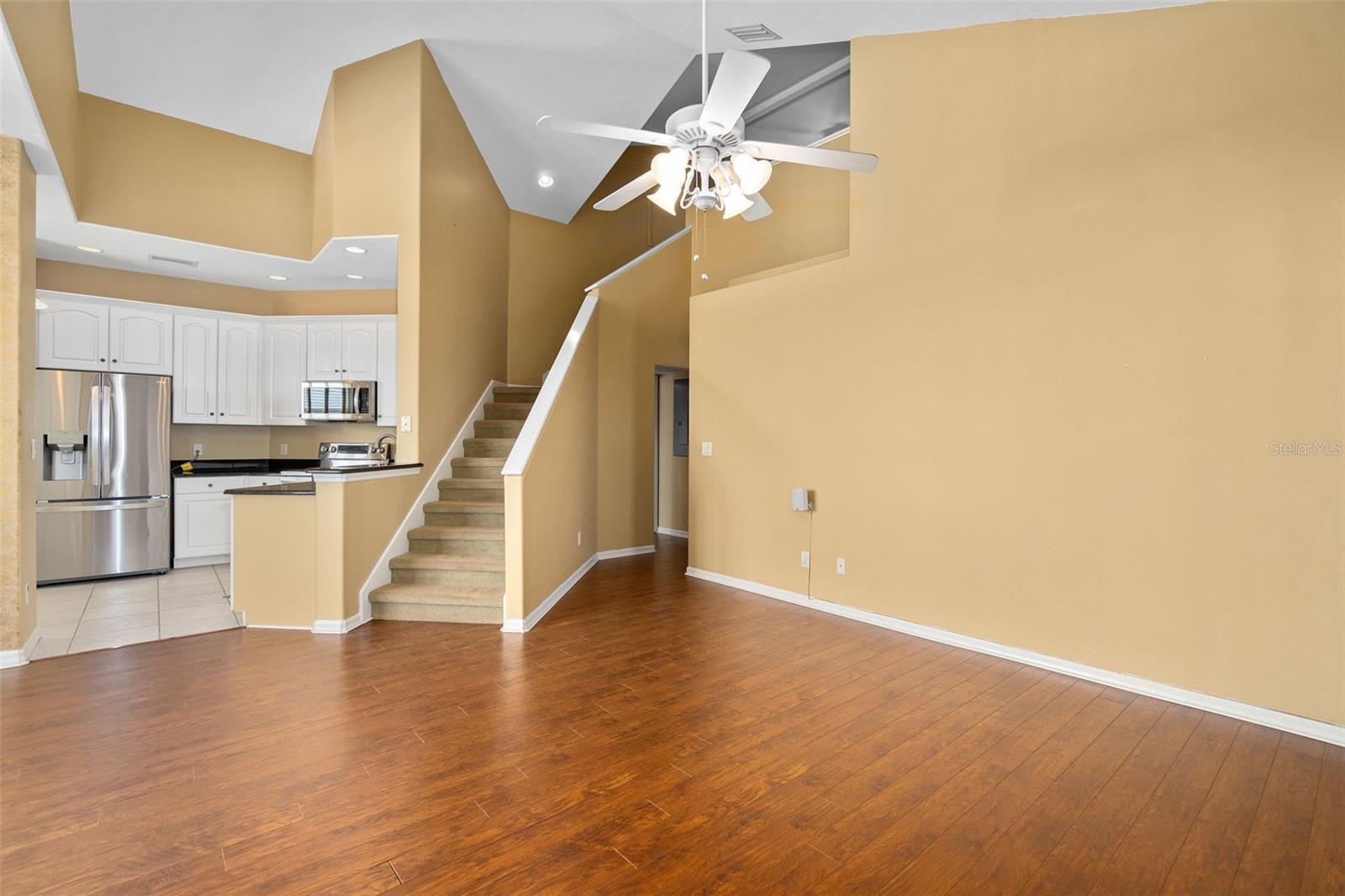 Image 24 of 34 For 13436 Fountainbleau Drive 2-5
