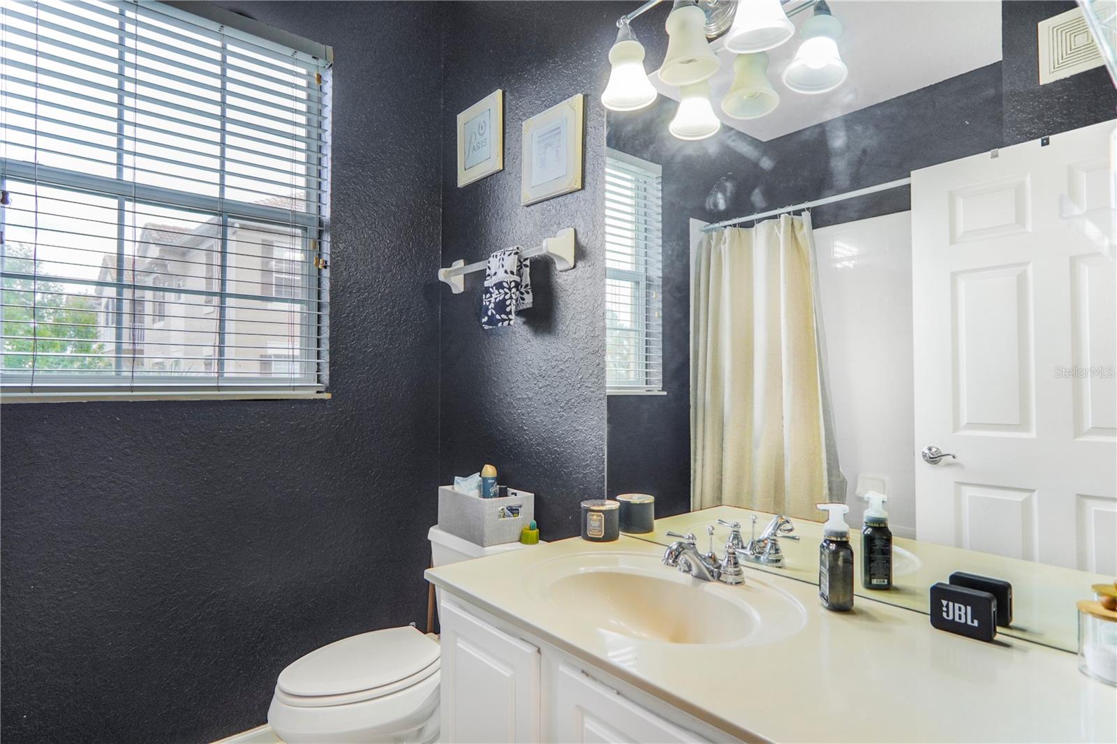 Image 19 of 41 For 3326 Robert Trent Jones Drive 30102