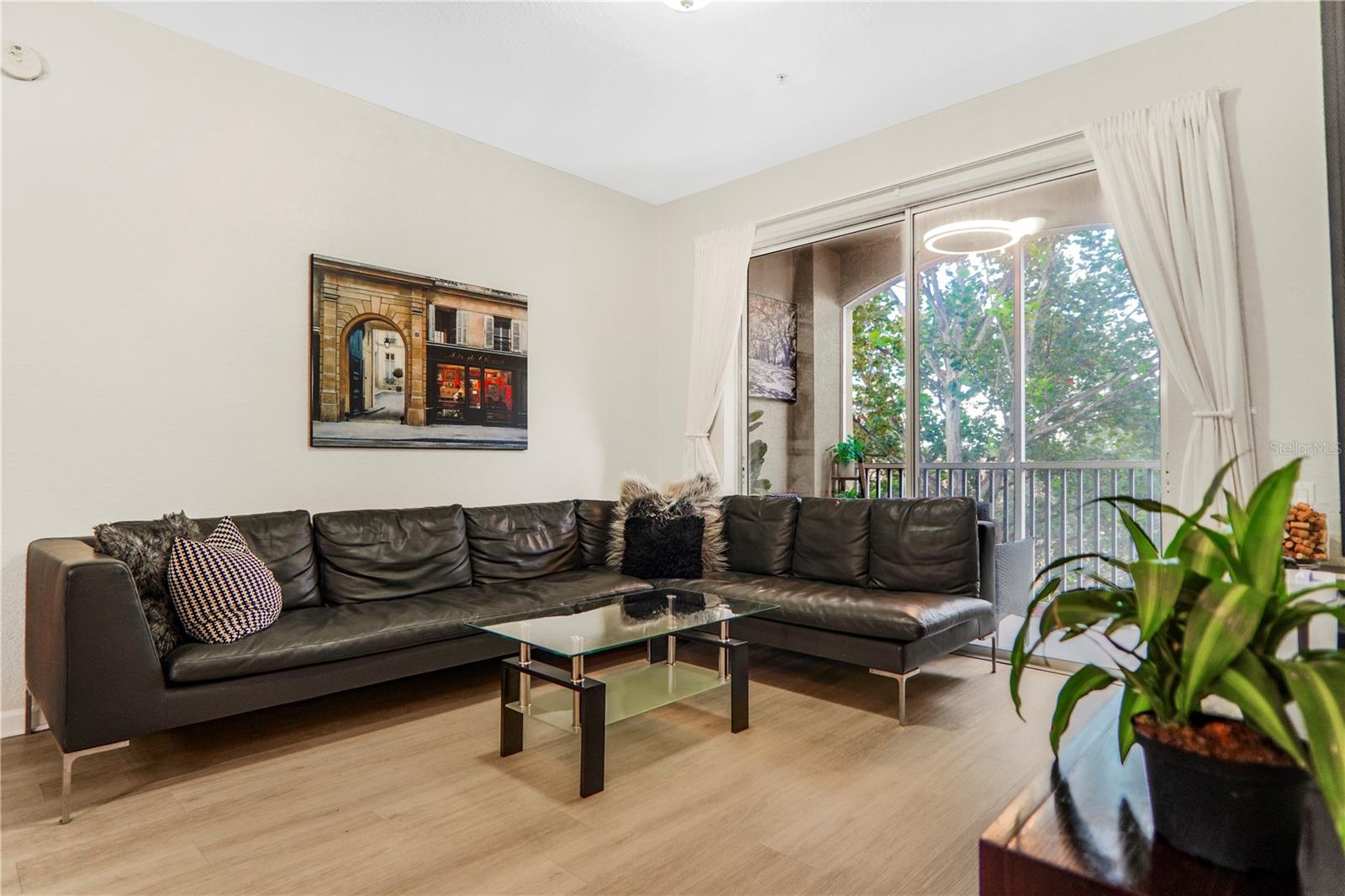 Image 28 of 41 For 3326 Robert Trent Jones Drive 30102