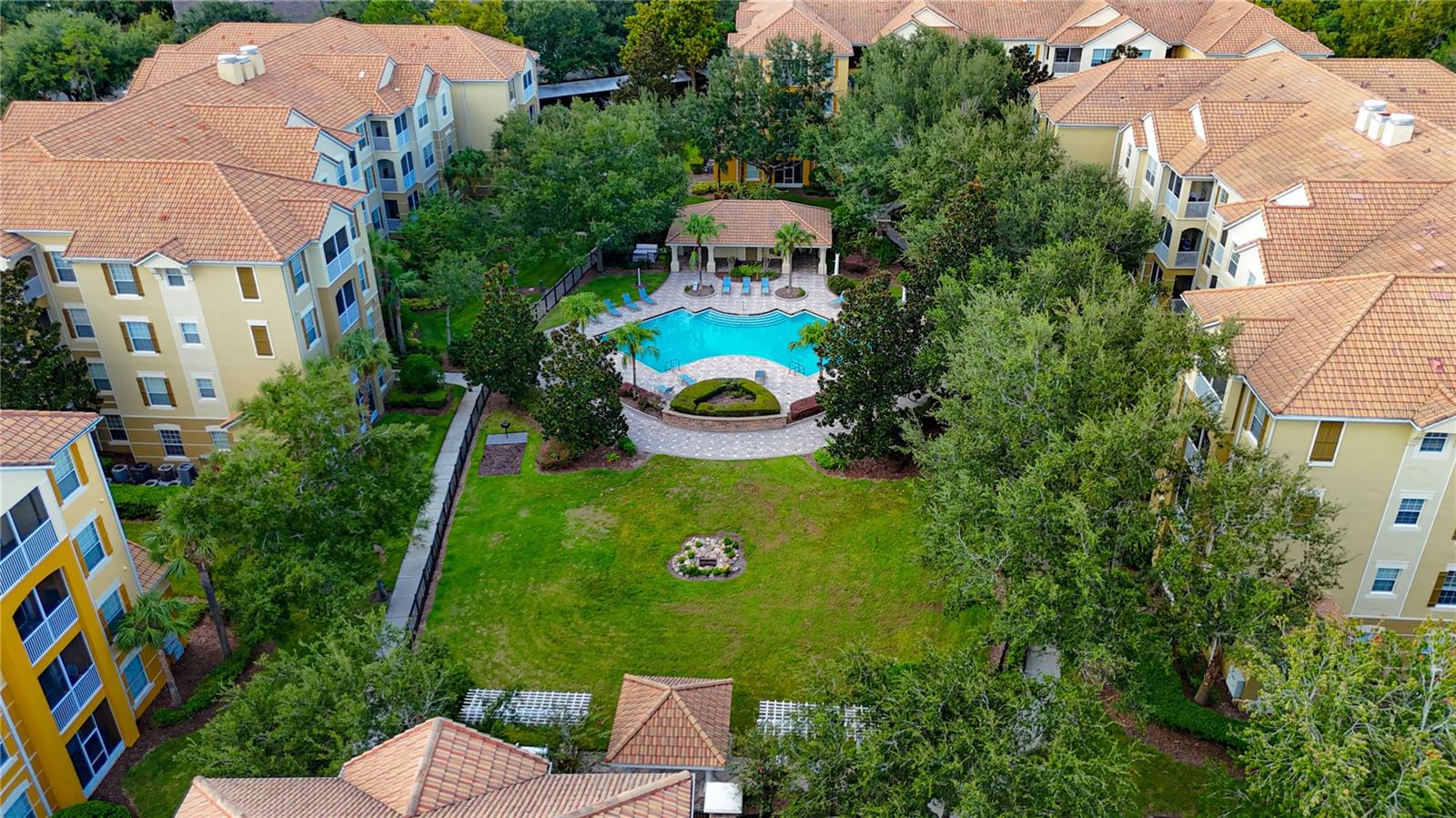 Image 39 of 41 For 3326 Robert Trent Jones Drive 30102