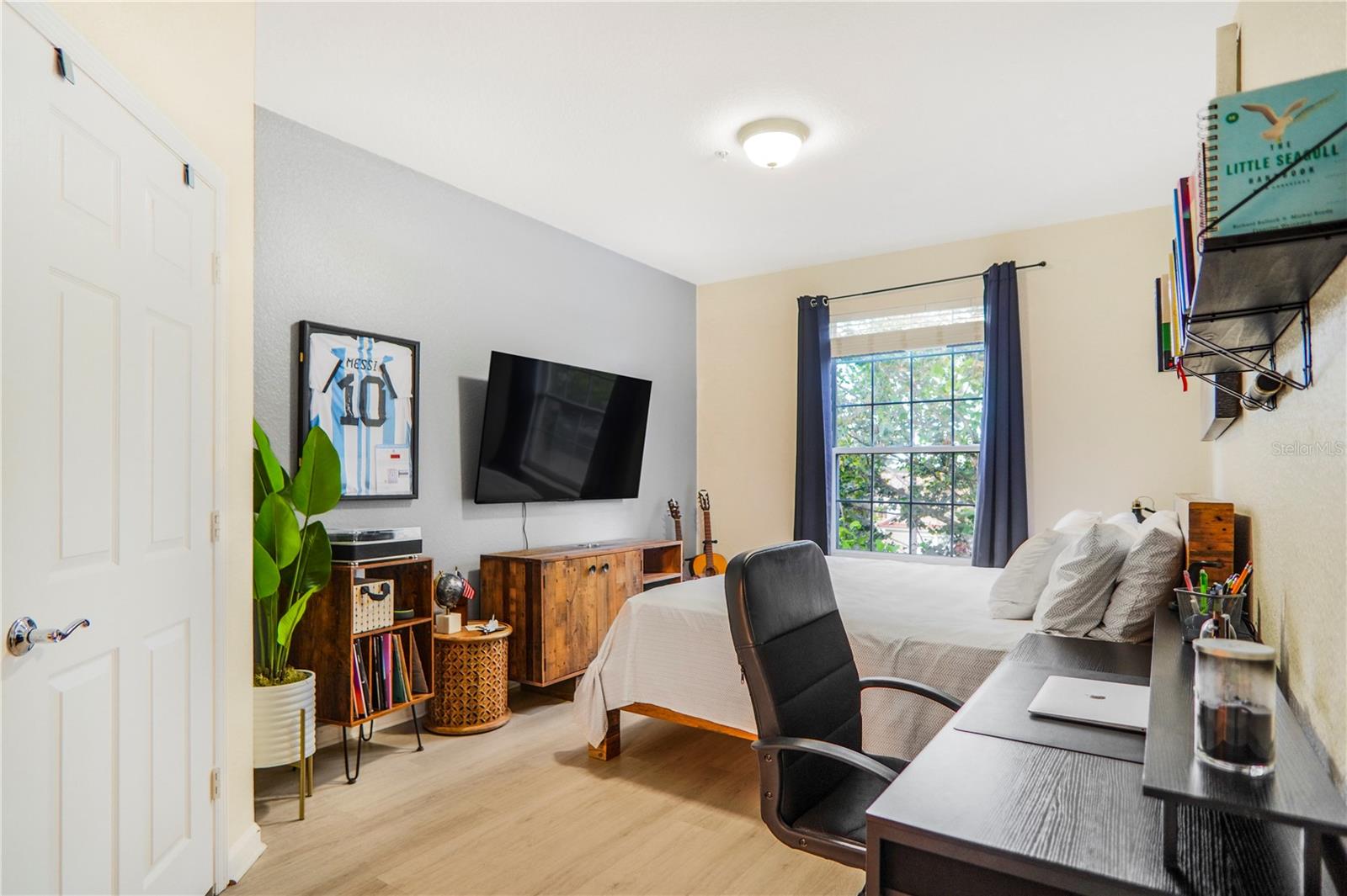 Image 8 of 41 For 3326 Robert Trent Jones Drive 30102