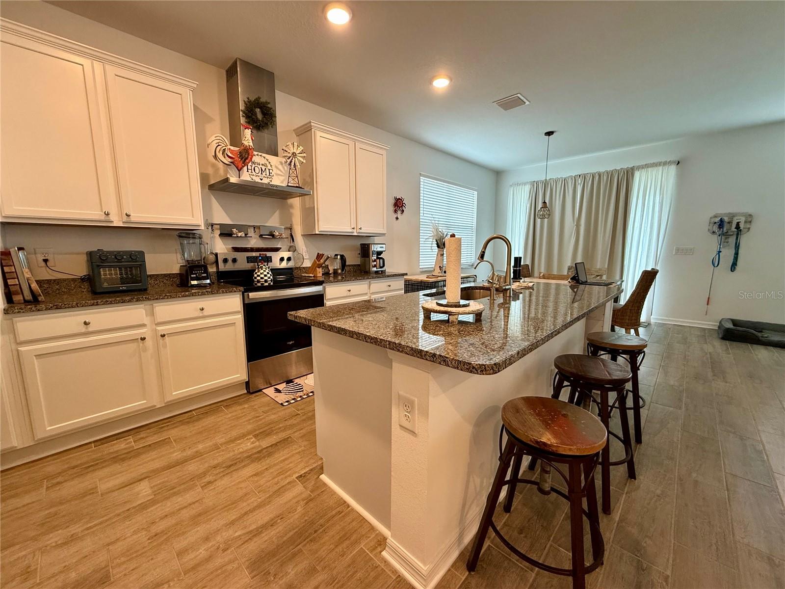 Image 16 of 46 For 12163 Stirrup Drive