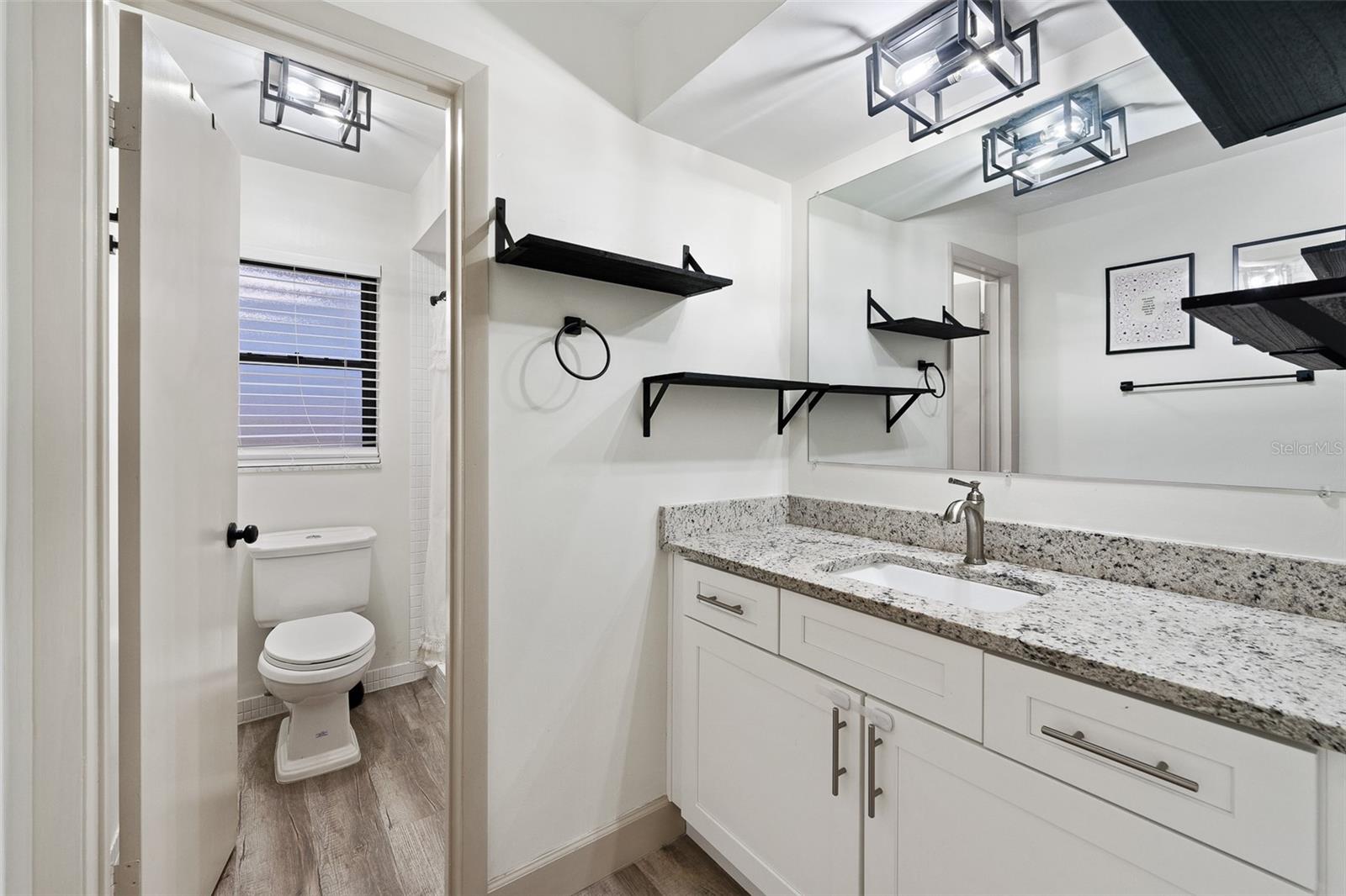 Image 12 of 18 For 1422 Tierra Circle