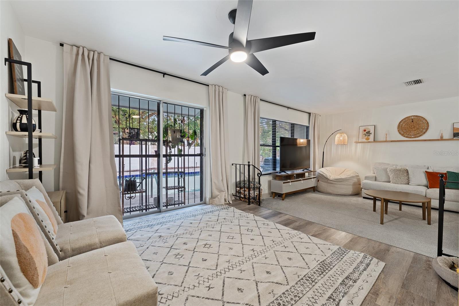 Image 5 of 18 For 1422 Tierra Circle