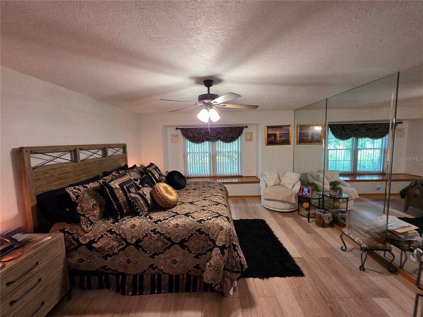 Image 11 of 17 For 2325 River Tree Circle