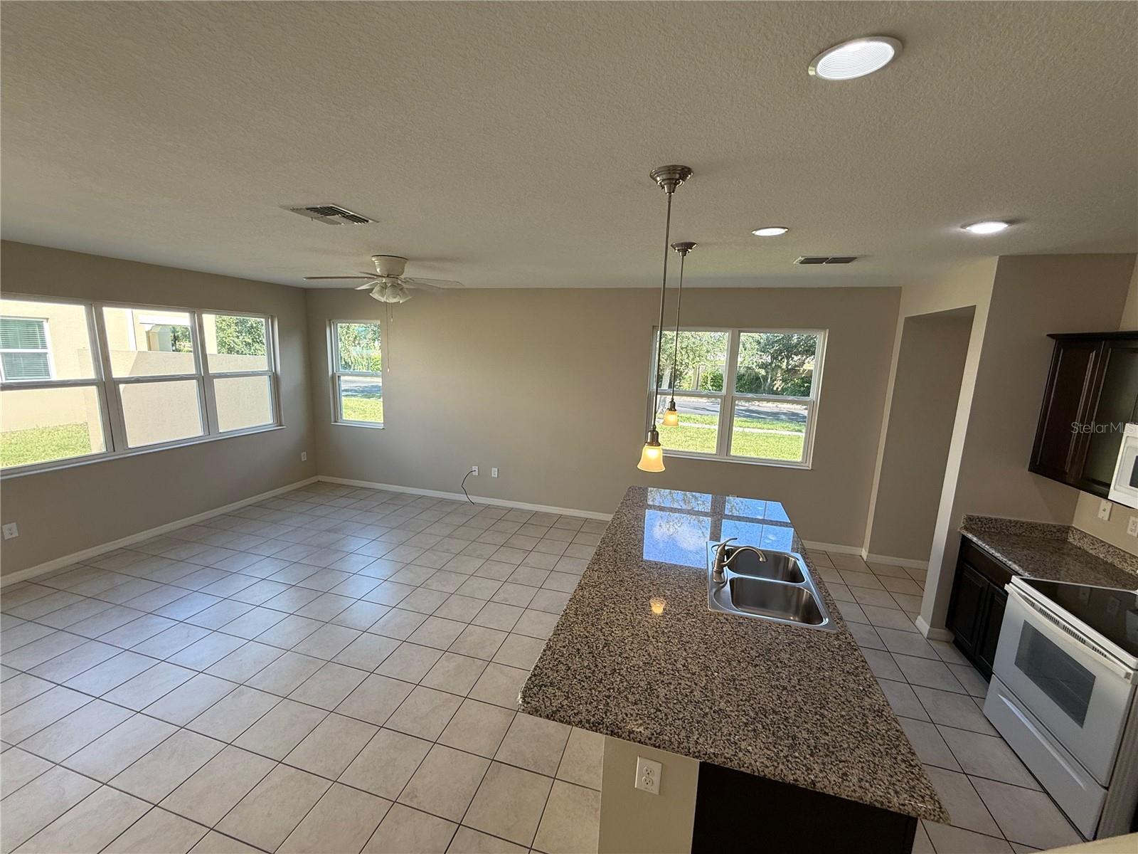 Image 15 of 36 For 3161 Tocoa Circle