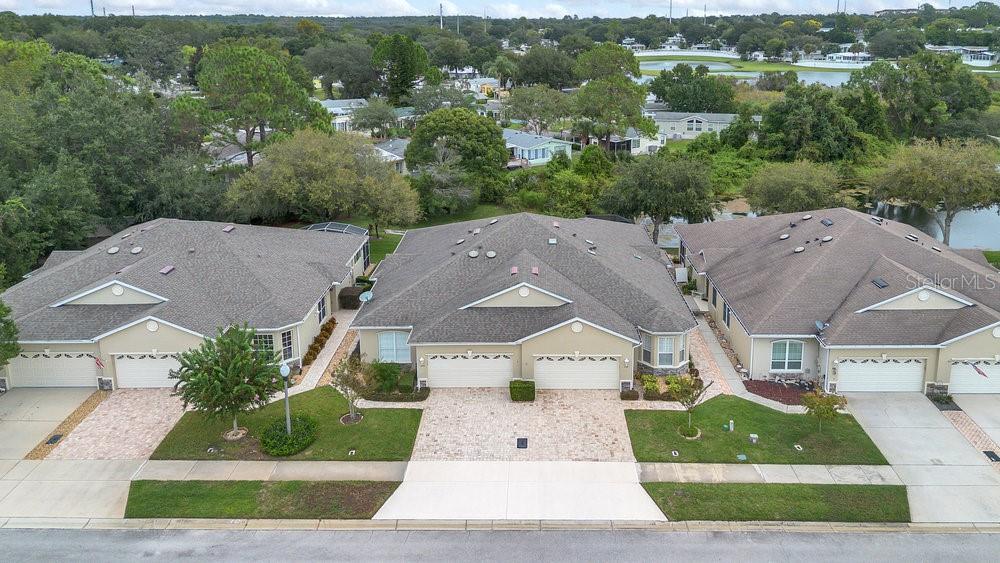 Image 3 of 33 For 218 Lamonte Pointe Court