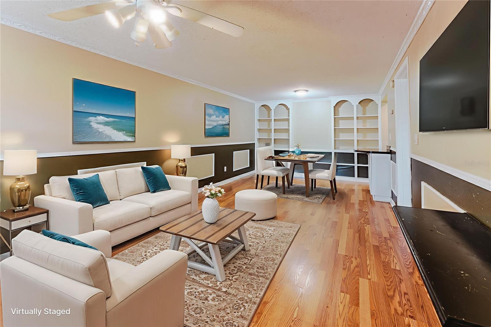 Image 3 of 11 For 4307 Michigan Street 4307