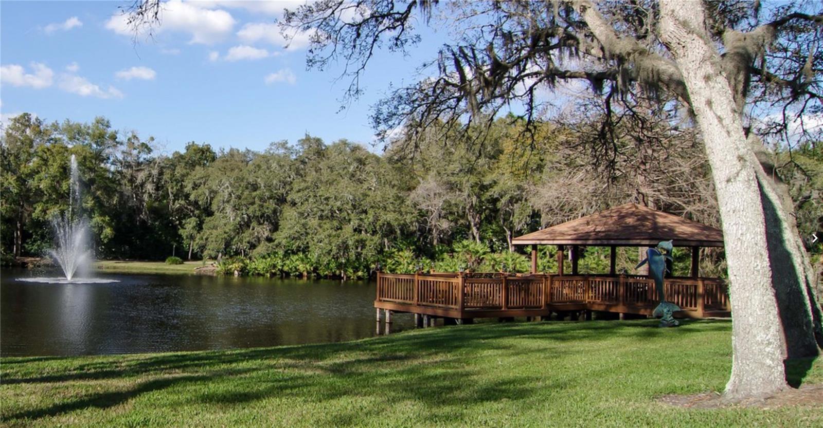 Image 13 of 27 For 812 Sweetwater Club Boulevard