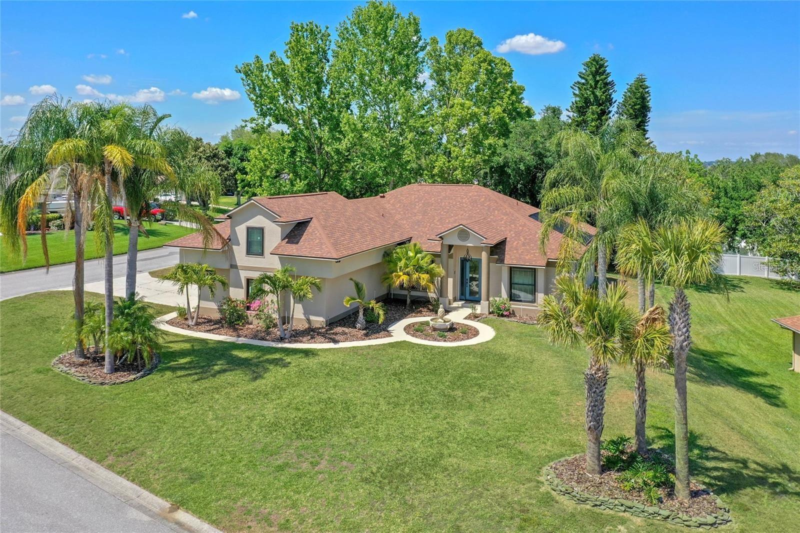 10537 Versailles Boulevard