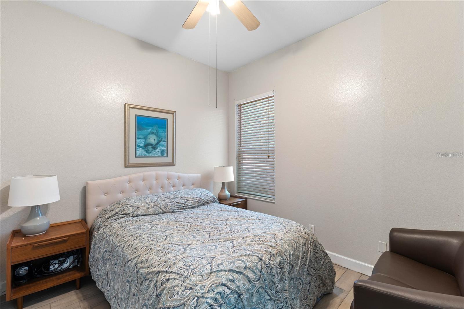 Image 22 of 47 For 10537 Versailles Boulevard