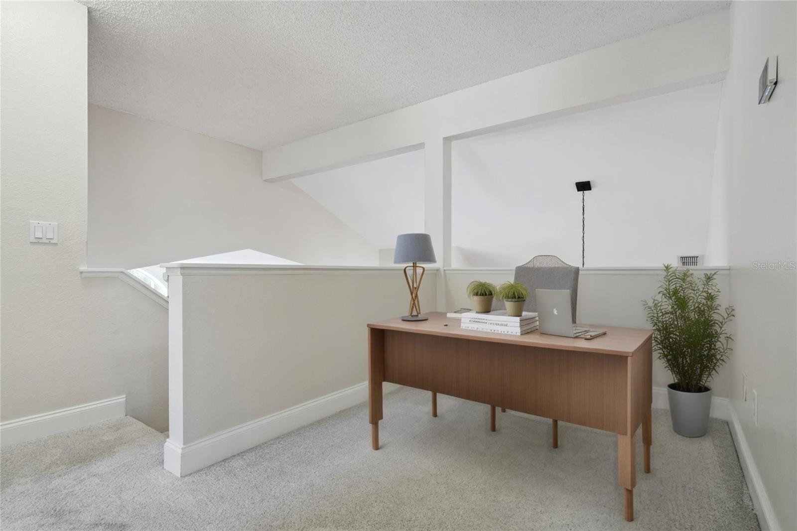 Image 28 of 55 For 13821 Boros Street