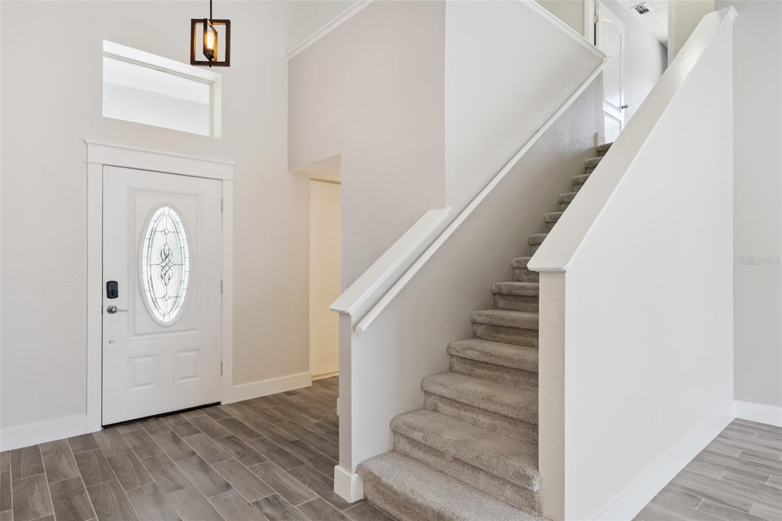 Image 4 of 55 For 13821 Boros Street