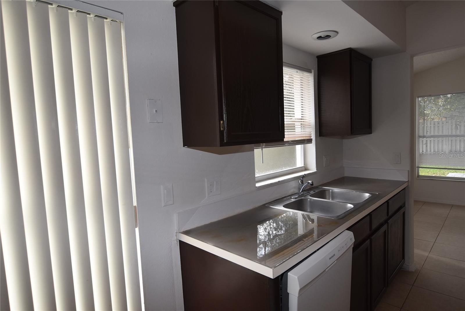 Image 3 of 19 For 3240 Brewster Drive