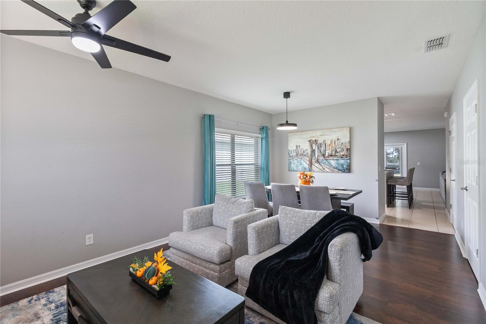 Image 9 of 53 For 10049 Stockbridge Street