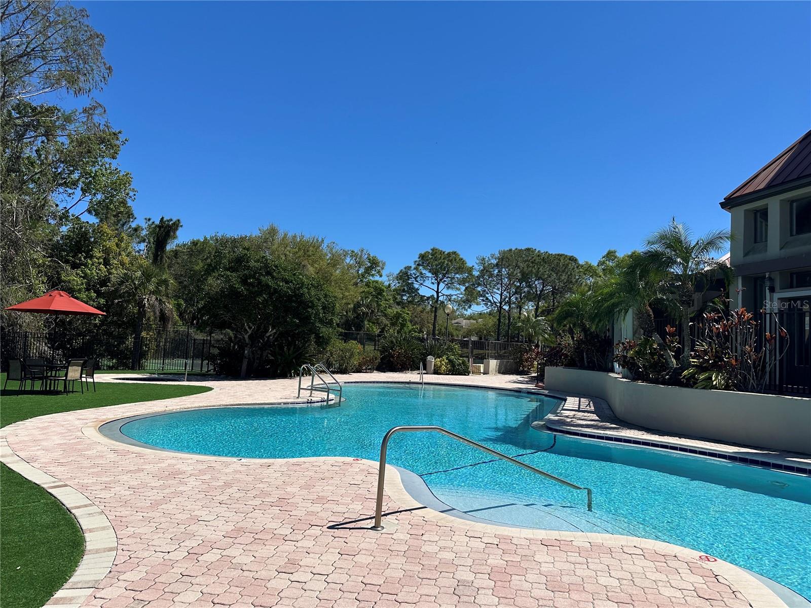 Image 36 of 44 For 236 Afton Square 111