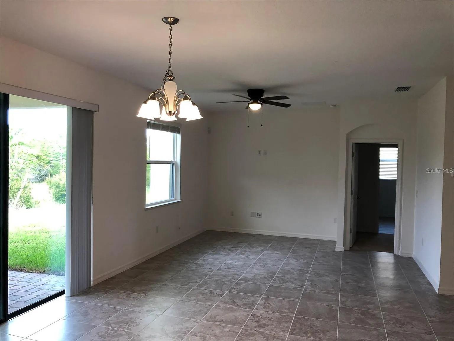 Image 4 of 21 For 12267 Northover Loop