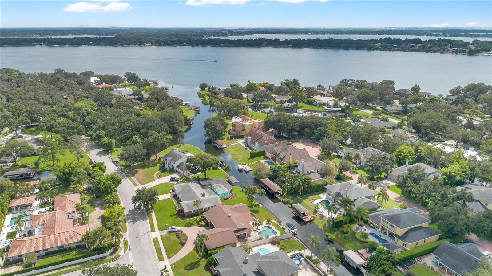 Image 36 of 41 For 316 Harbour Island Road