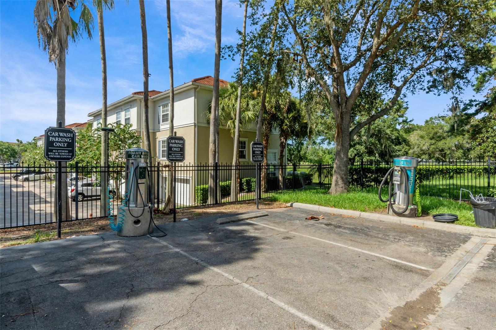 Image 25 of 47 For 3446 Soho St  303