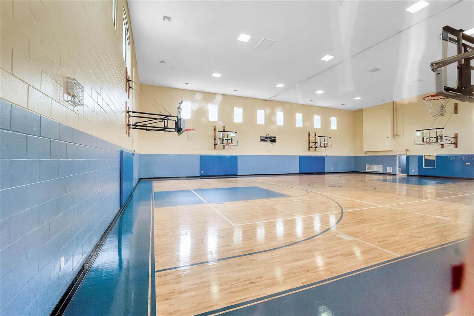 Image 34 of 47 For 3446 Soho St  303