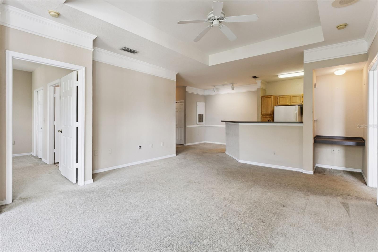 Image 4 of 47 For 3446 Soho St  303