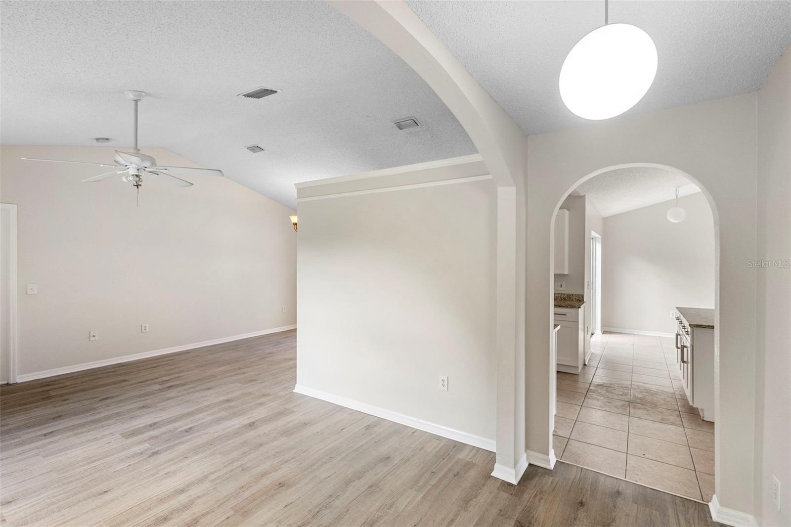 Image 10 of 49 For 2466 Augusta Way