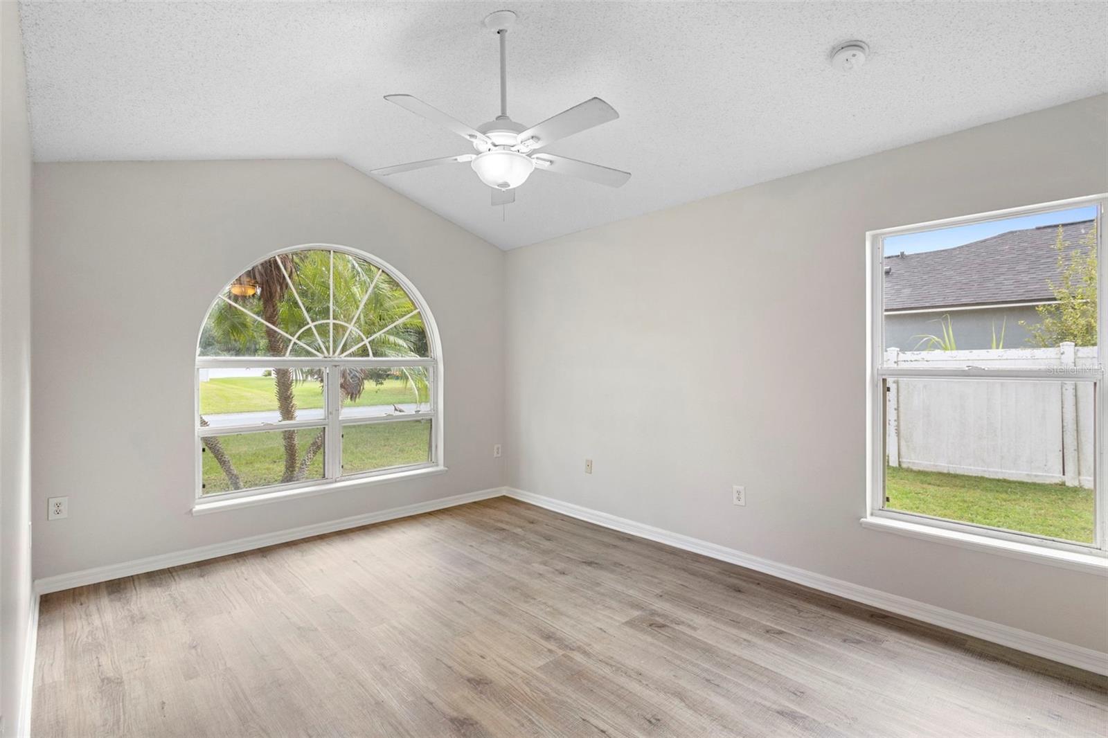 Image 11 of 49 For 2466 Augusta Way