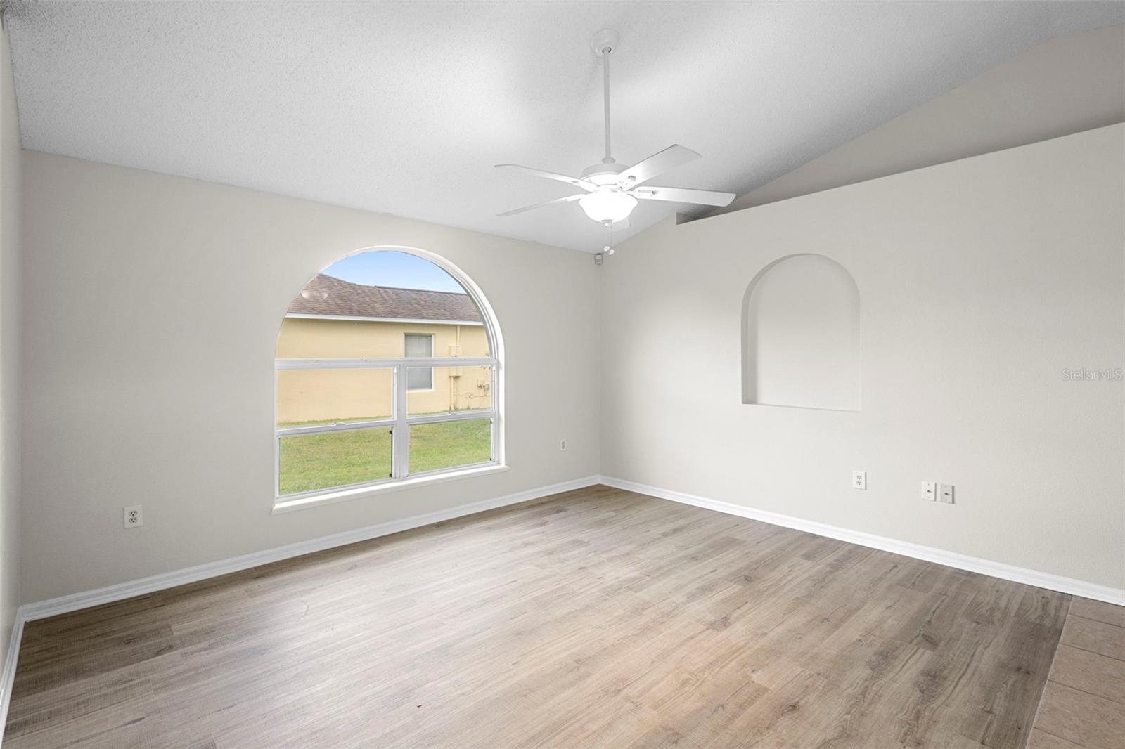 Image 15 of 49 For 2466 Augusta Way