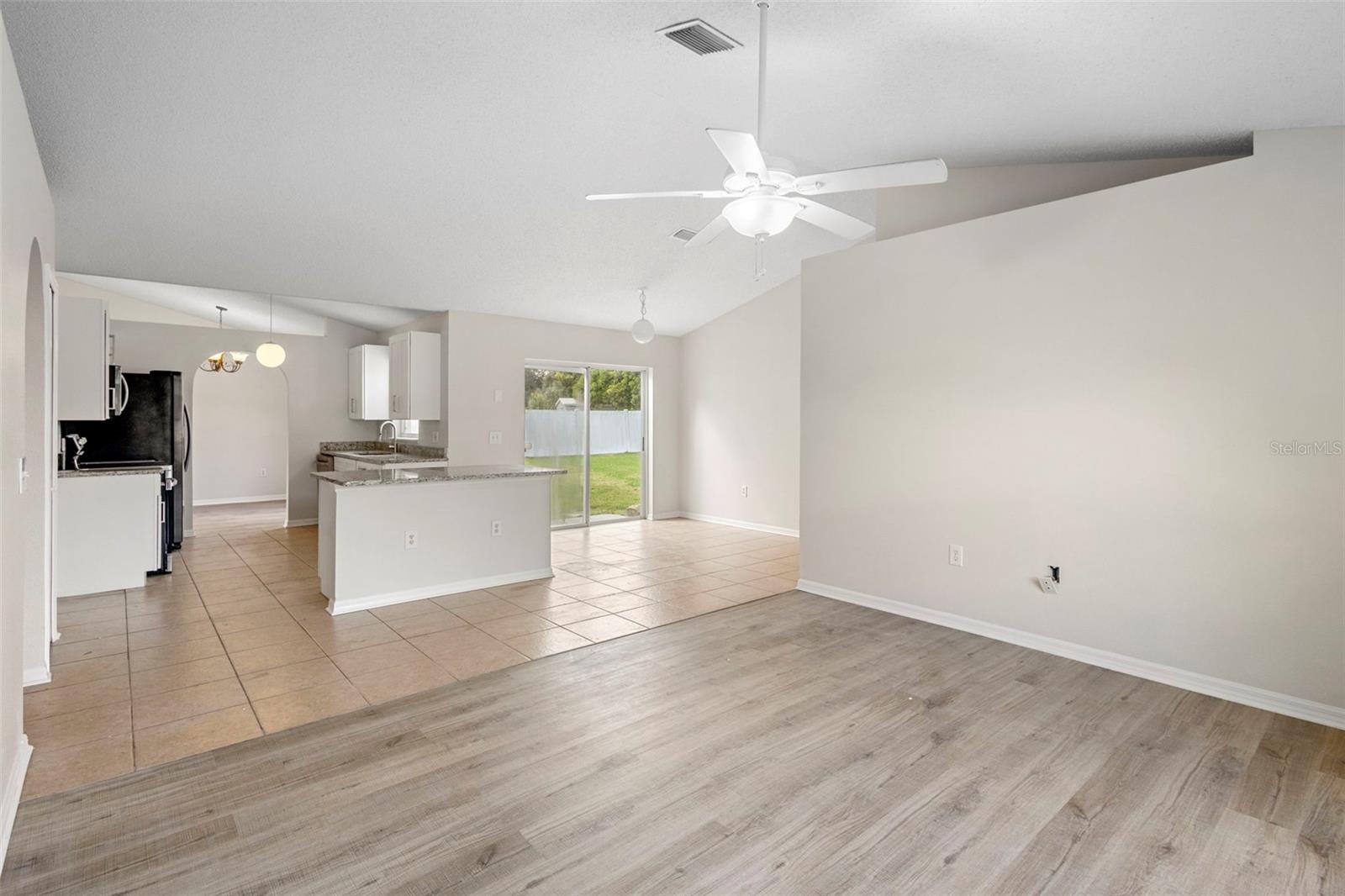 Image 16 of 49 For 2466 Augusta Way