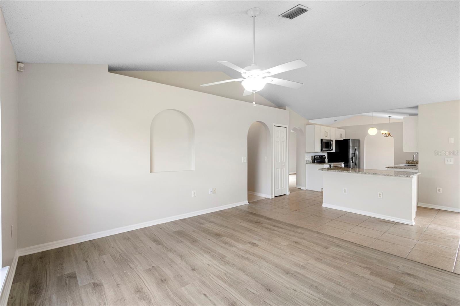 Image 17 of 49 For 2466 Augusta Way