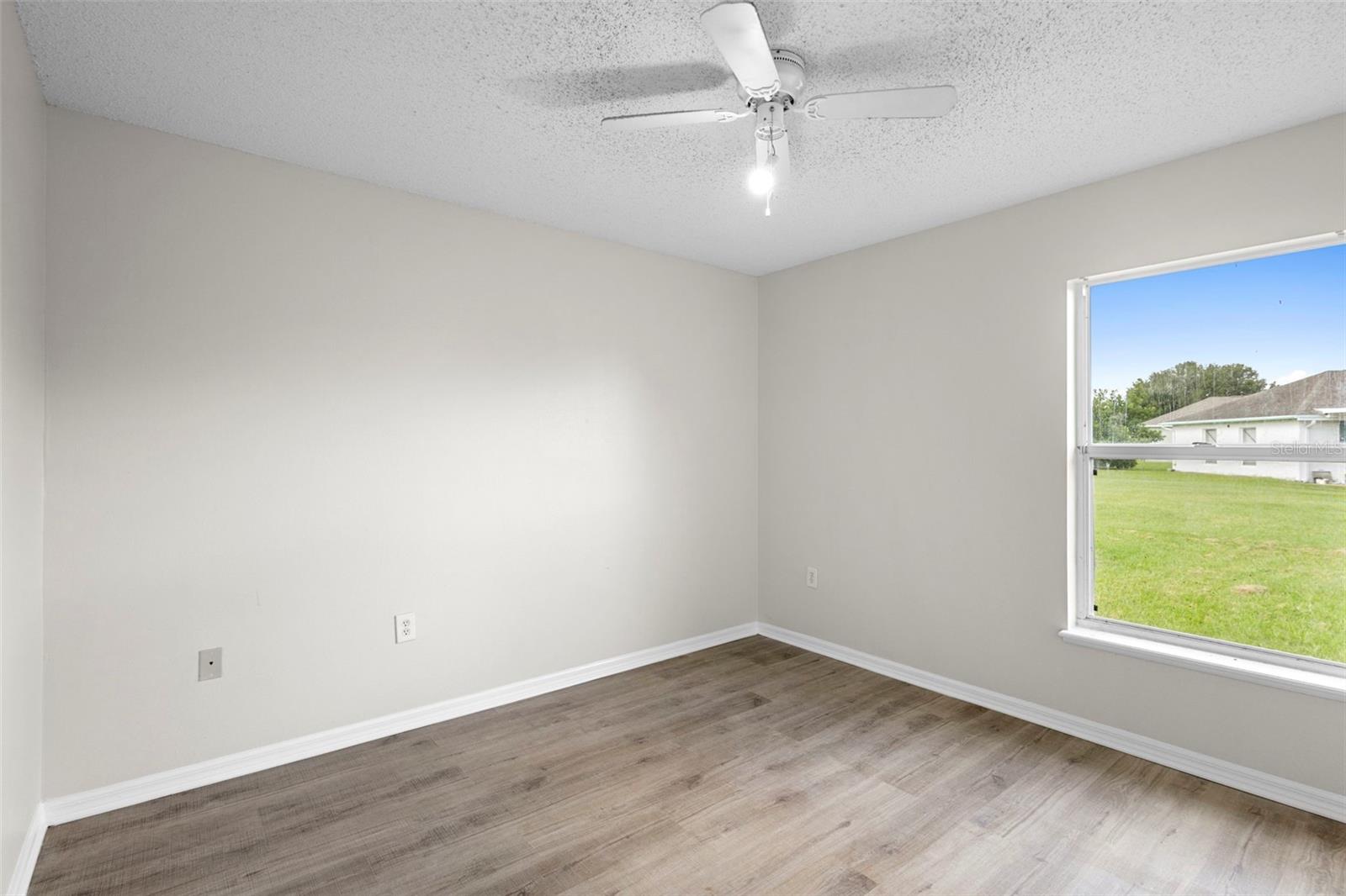 Image 28 of 49 For 2466 Augusta Way