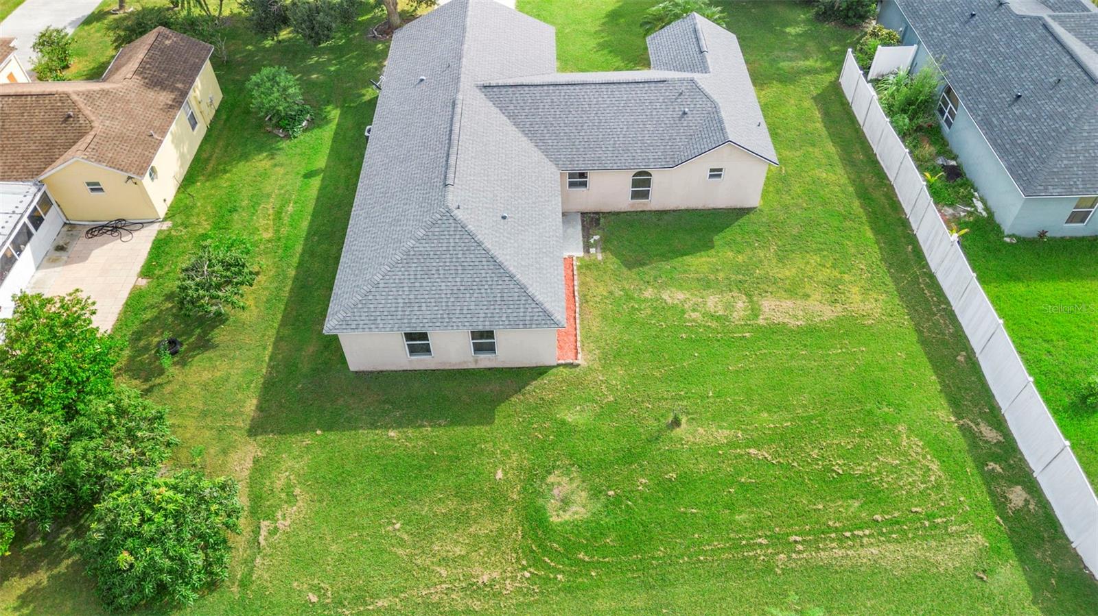 Image 38 of 49 For 2466 Augusta Way