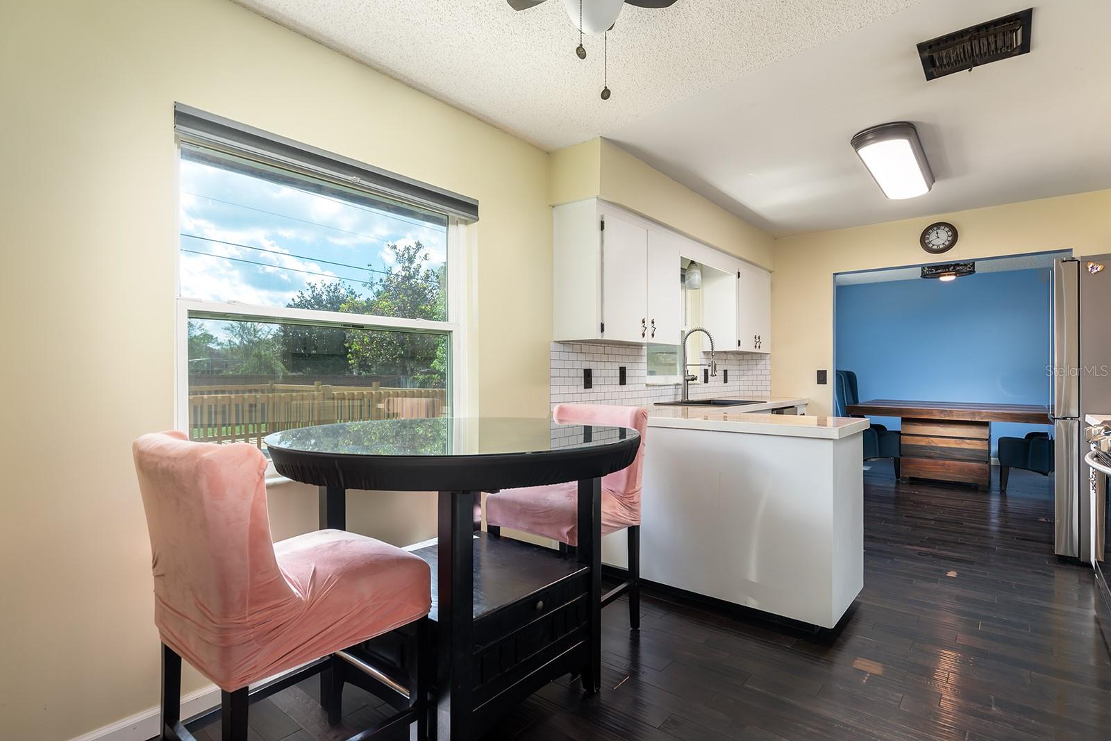 Image 11 of 39 For 1010 Chokecherry Drive